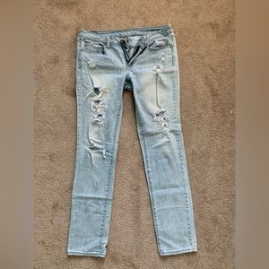 American Eagle Outfitters Distressed Skinny Jeans size 10 Long